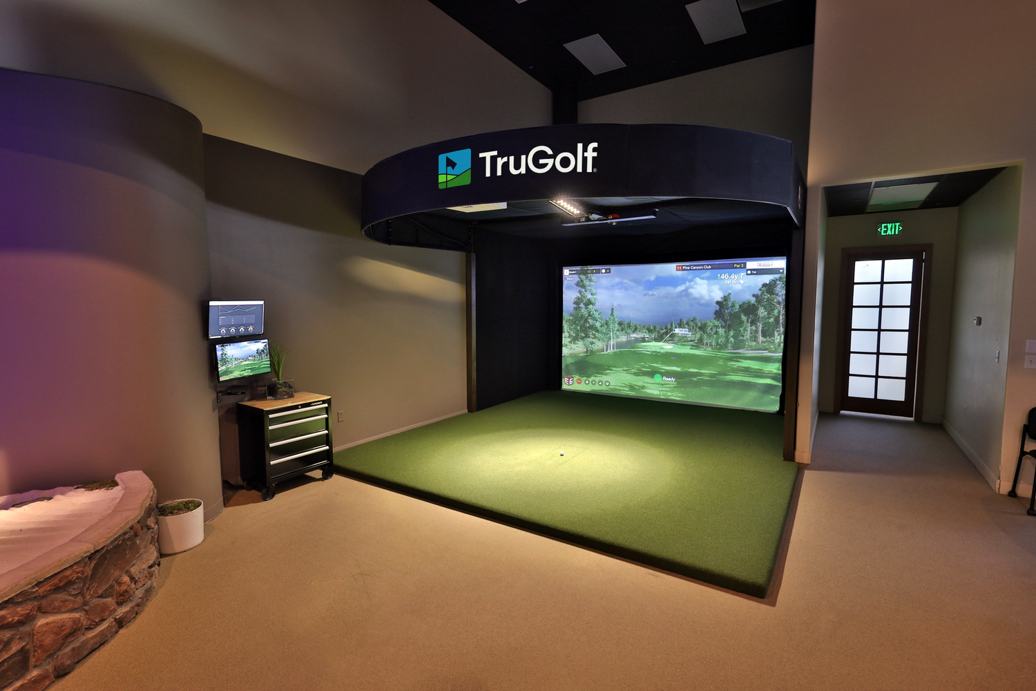 Front view of the TruGolf professional golf simulator