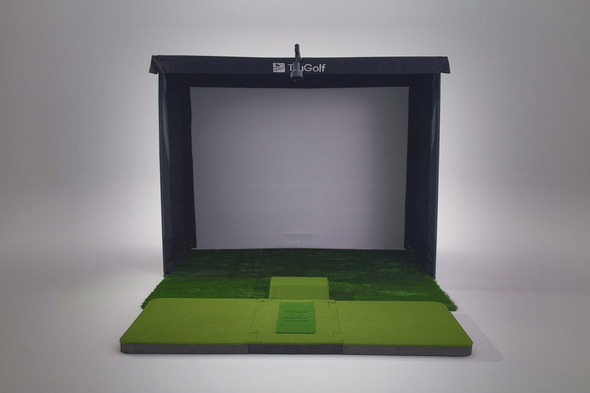 Portable Golf Simulator by TruGolf