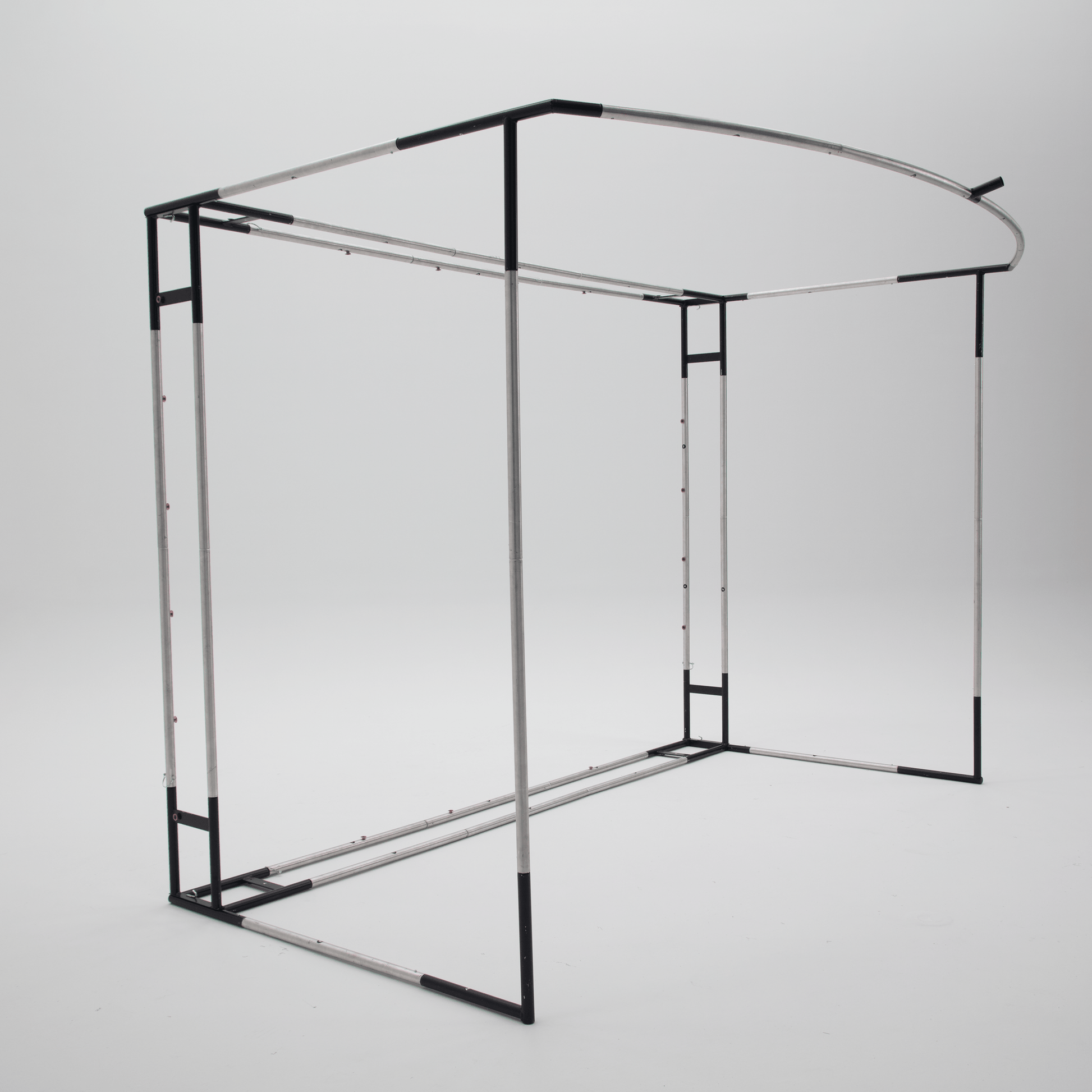 Virtual Golf Simulator Frame Set Up
